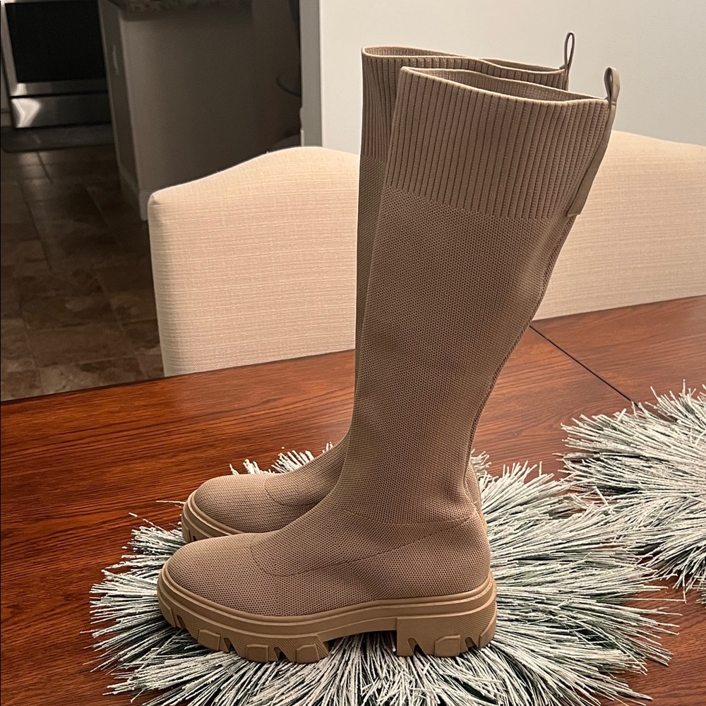 Tan Knee-High Women's Boots